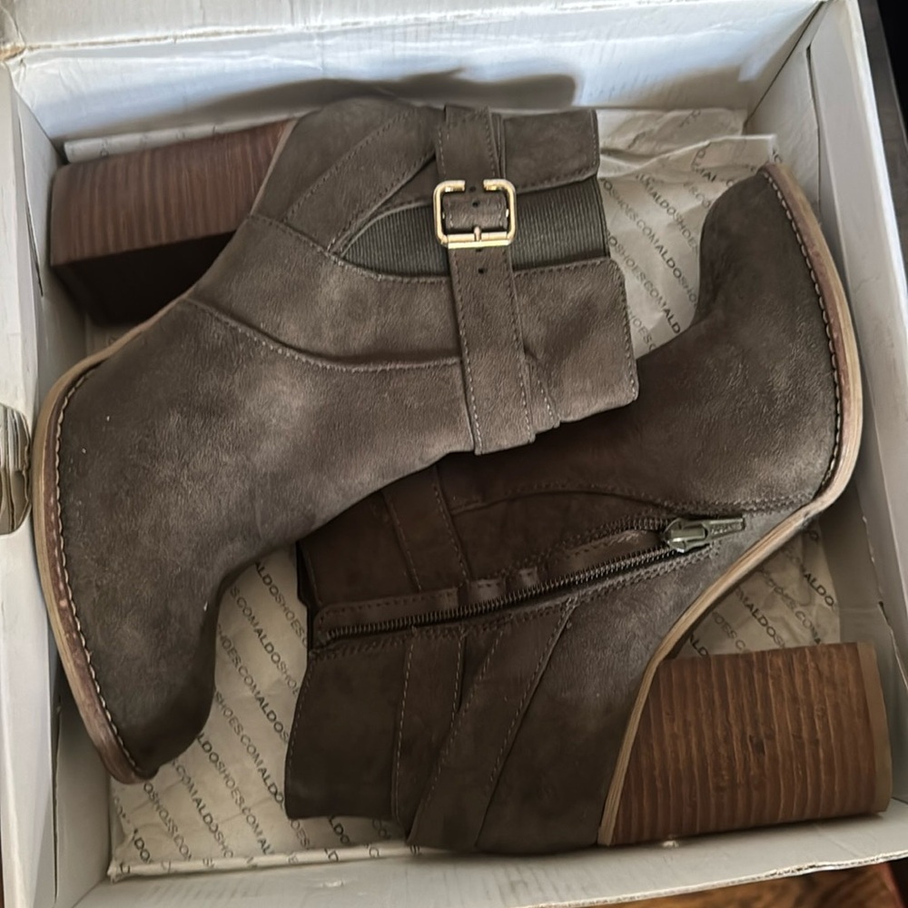 Aldo booties Nylander size 9